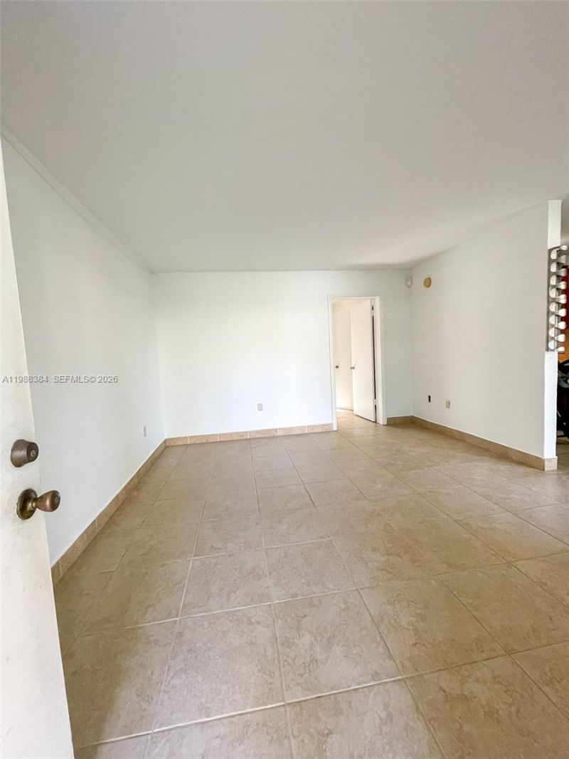 4450 SW 67th Ave, Unit I, Miami, FL 33155 Photo