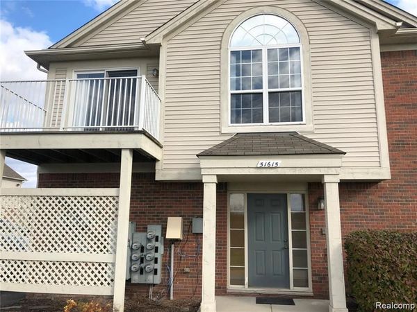 51615 HALE LANE, Chesterfield Twp, MI 48051