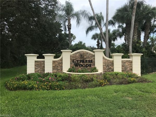 2855 Cypress Trace Circle CIR NW, Unit 202, NAPLES, FL 34119