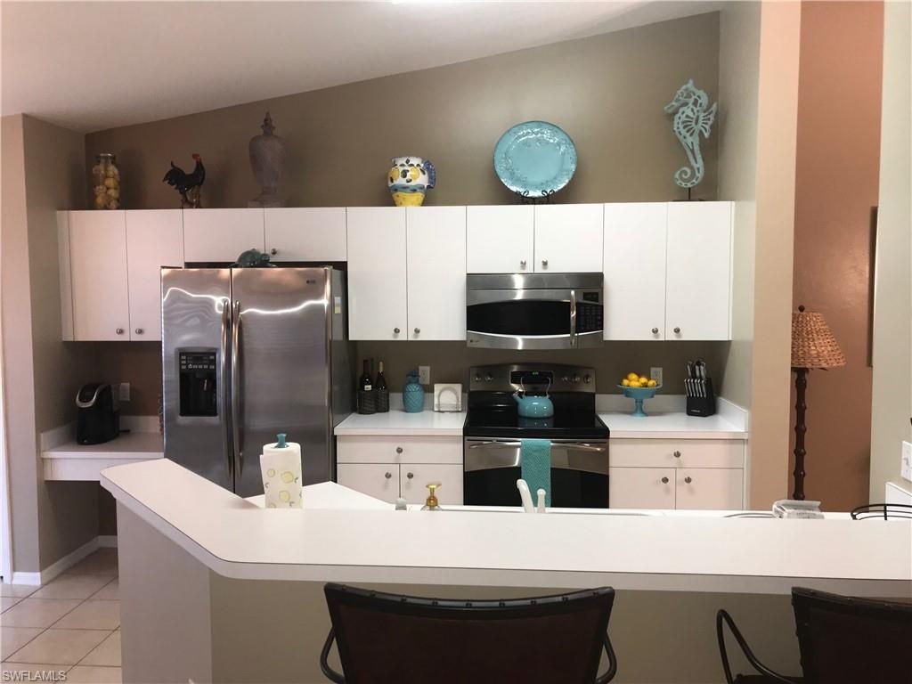 2855 Cypress Trace Circle, Unit 202, Naples, FL 34119 Photo