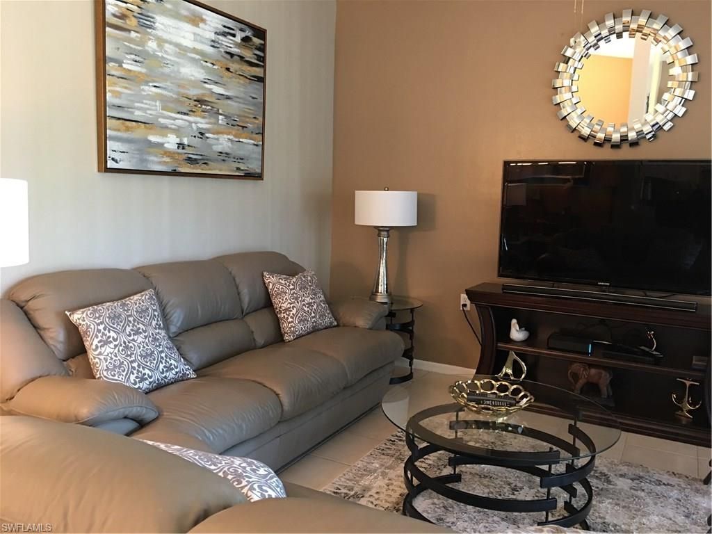 2855 Cypress Trace Circle, Unit 202, Naples, FL 34119 Photo