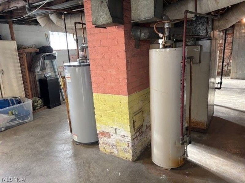 16800 Delaware Avenue, Lakewood, OH 44107 Photo 27