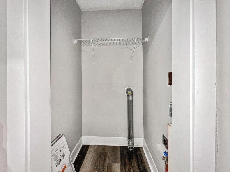 354 S Ogden Avenue , Columbus, OH 43204 Photo 8