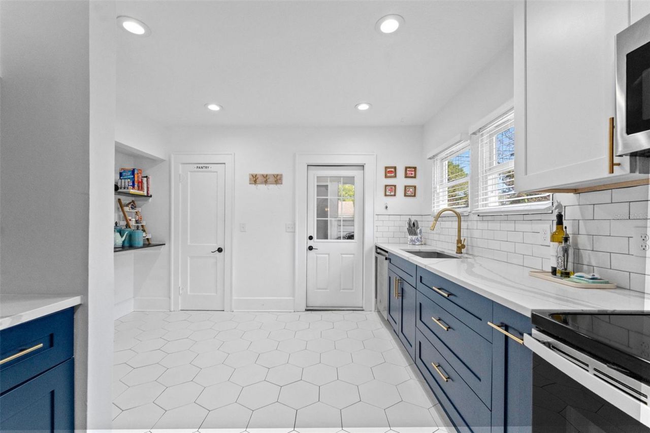 4221 1st Avenue N, Saint Petersburg, FL 33713 Photo