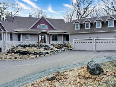 19155 263rd Street, Shafer, MN 55074