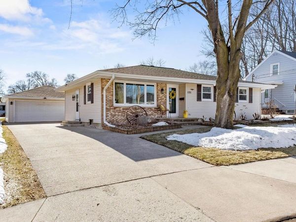 125 MCKINLEY STREET, Kaukauna, WI 54130