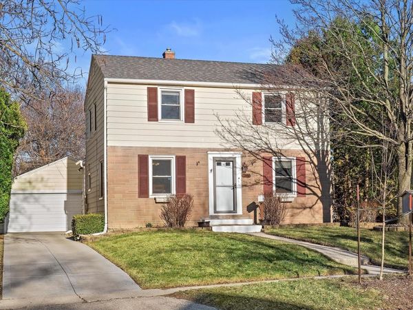 2858 S 53rd STREET, Milwaukee, WI 53219