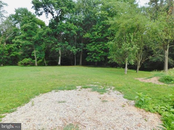 401 Beck Mill Rd BECK MILL RD, HANOVER, PA 17331