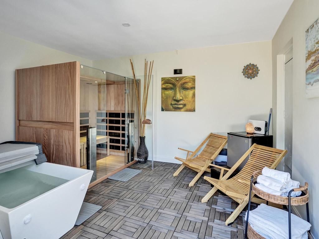 2099 NE 4th Court, Boca Raton, FL 33431 Photo