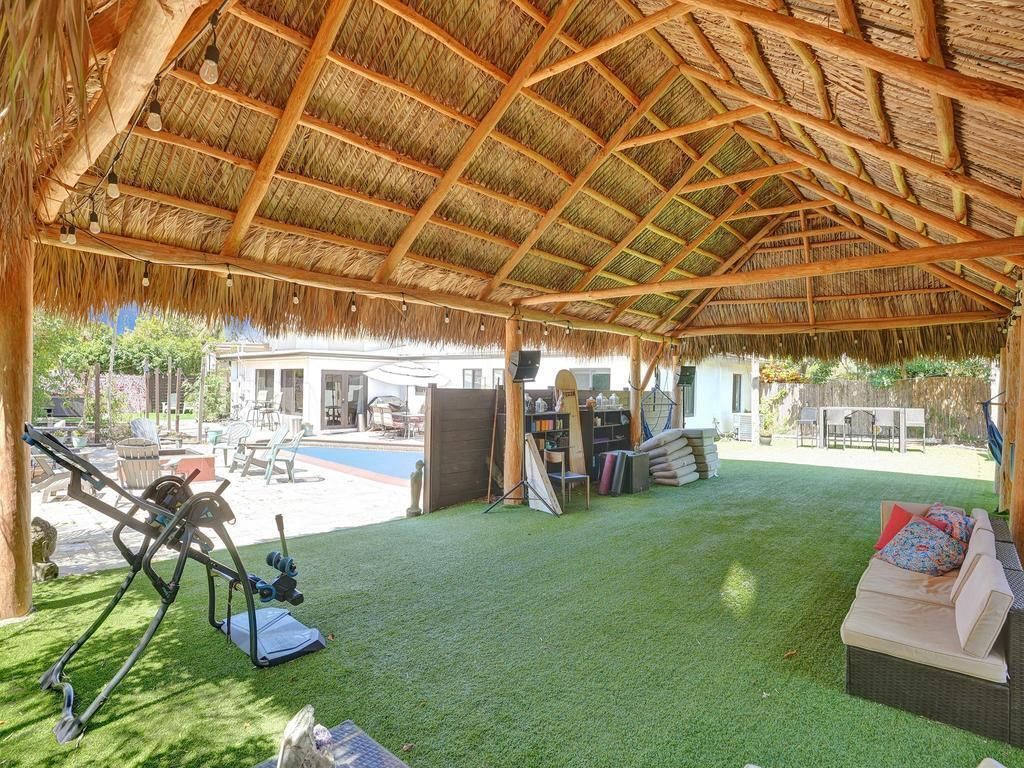 2099 NE 4th Court, Boca Raton, FL 33431 Photo