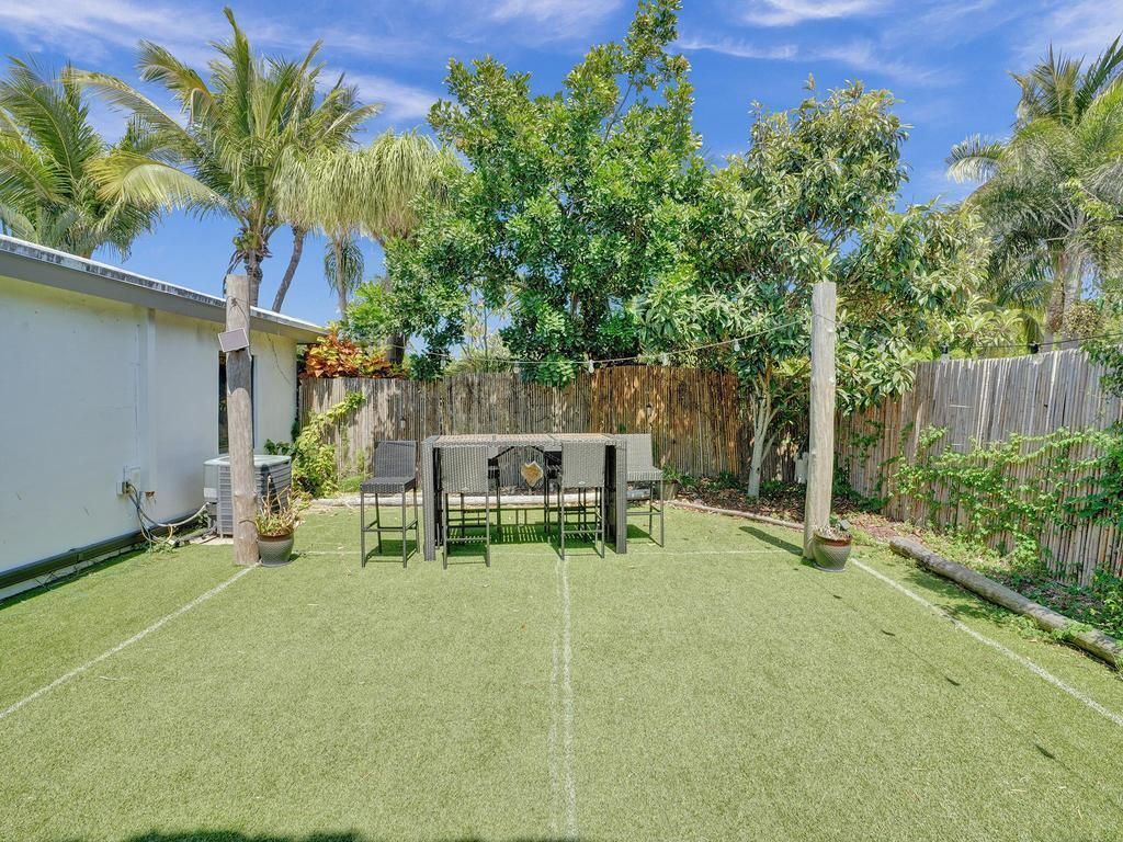 2099 NE 4th Court, Boca Raton, FL 33431 Photo