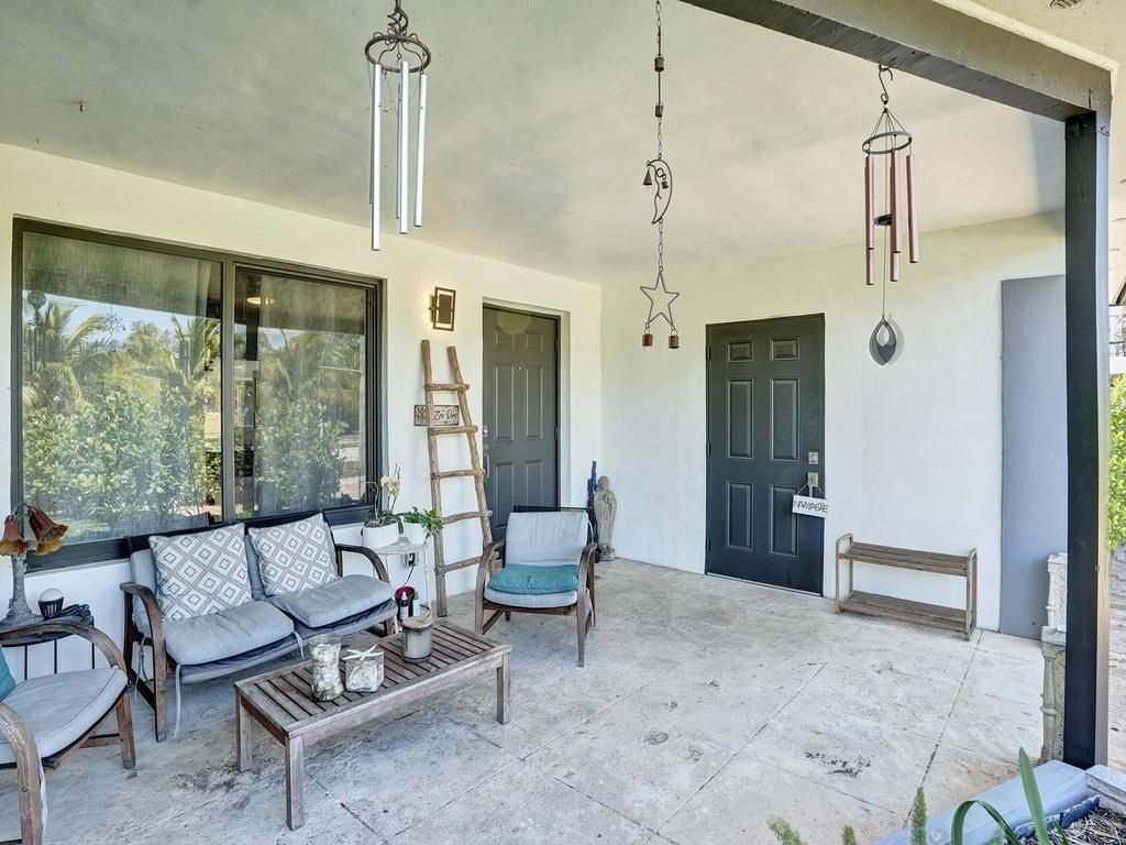 2099 NE 4th Court, Boca Raton, FL 33431 Photo