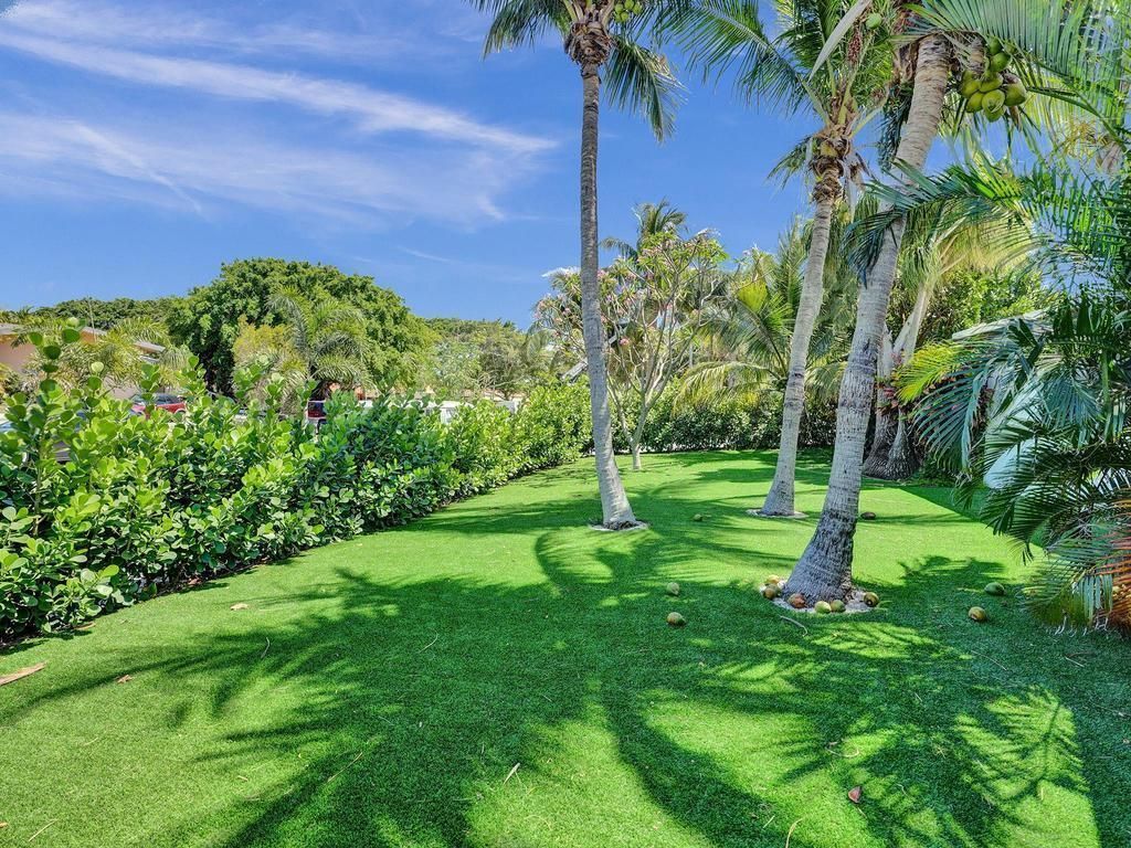 2099 NE 4th Court, Boca Raton, FL 33431 Photo