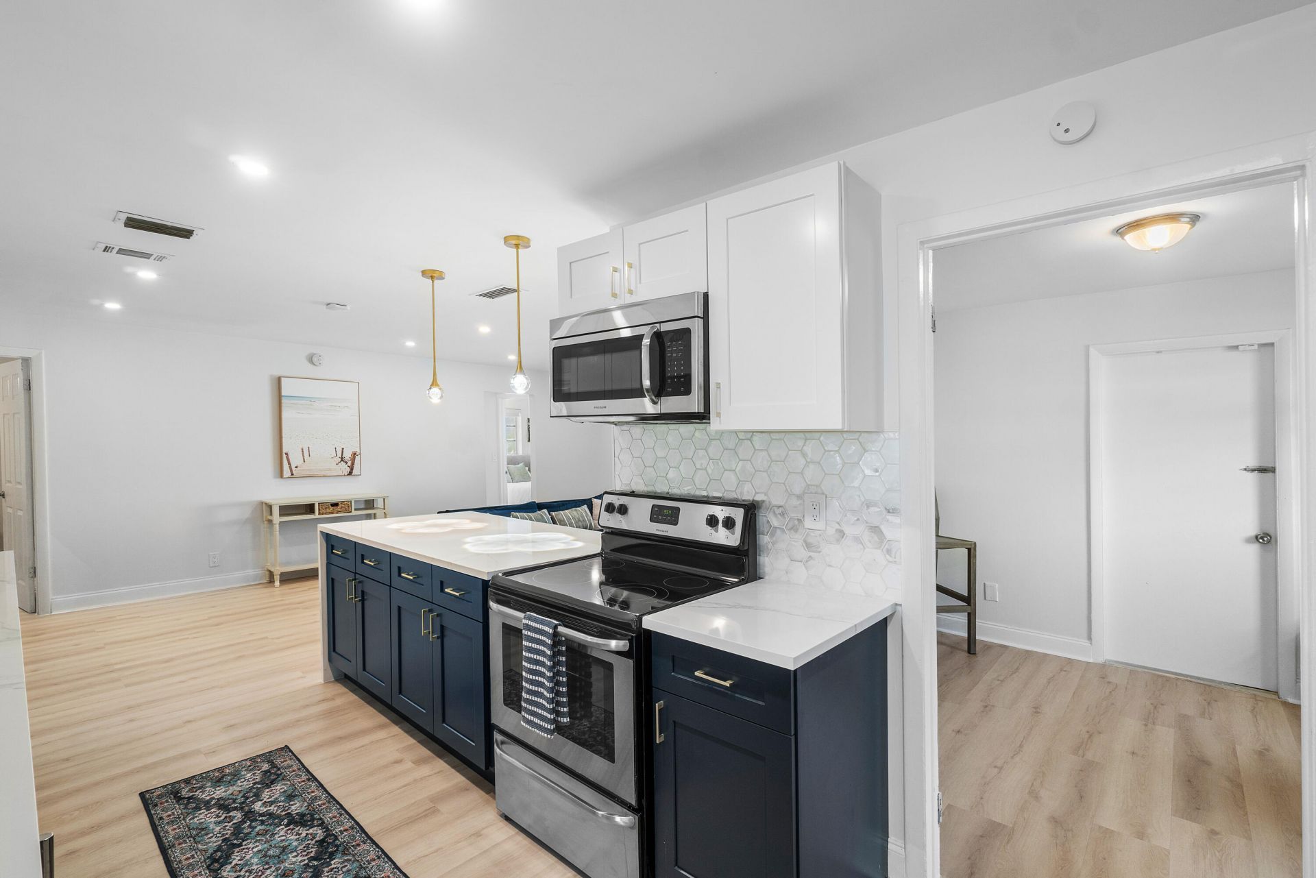 411 SW 1st Avenue, Boynton Beach, FL 33435 Photo