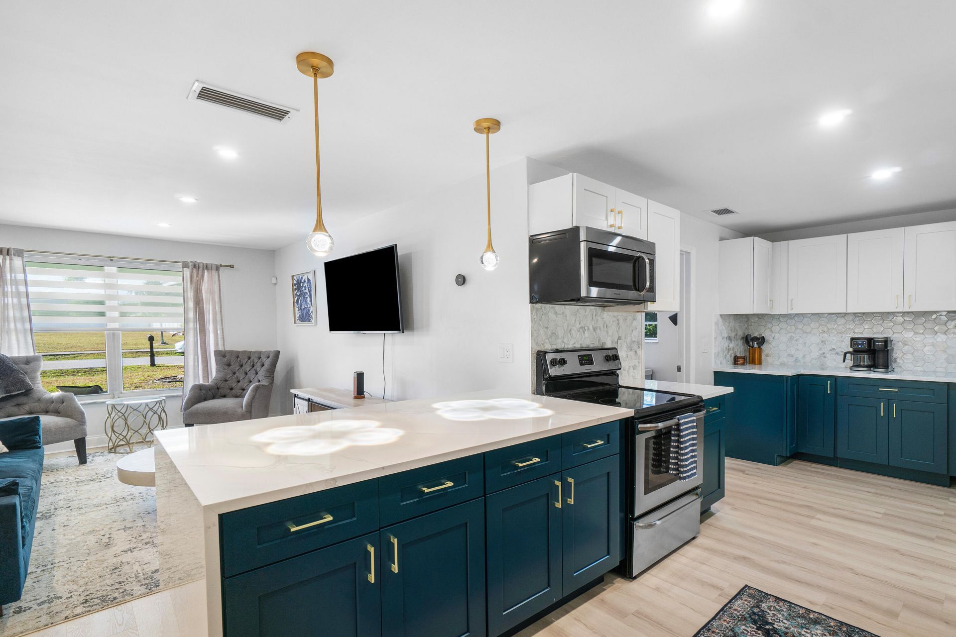 411 SW 1st Avenue, Boynton Beach, FL 33435 Photo