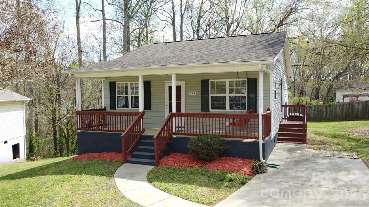 134 Thayer Court , Mooresville, NC 28115 Main Photo