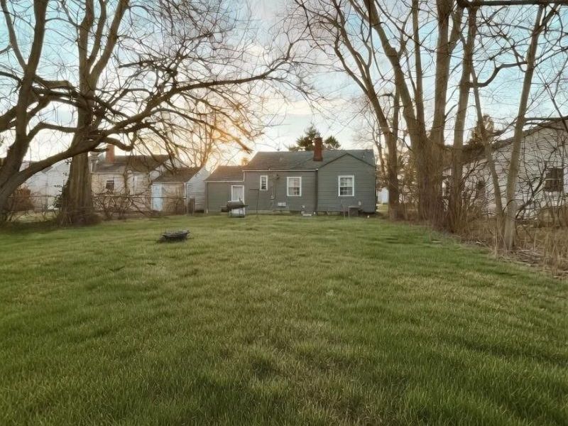 261 Lowell Road , Columbus, OH 43209 Photo 2