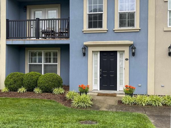 28 Courtyard Lane, Barboursville, WV 25504