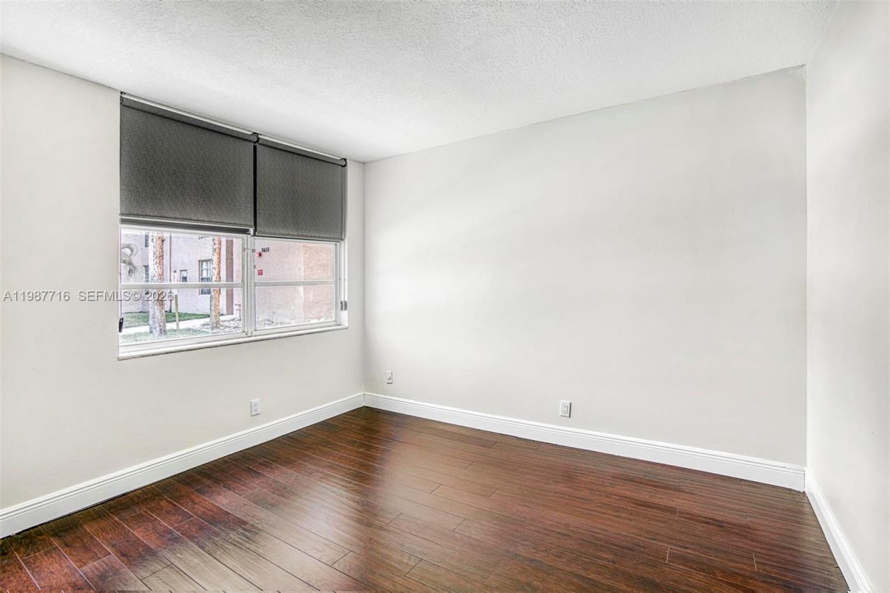 9450 Live Oak Pl , Unit 102, Davie, FL 33324 Photo