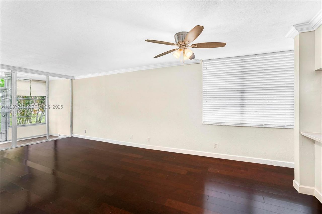 9450 Live Oak Pl , Unit 102, Davie, FL 33324 Photo