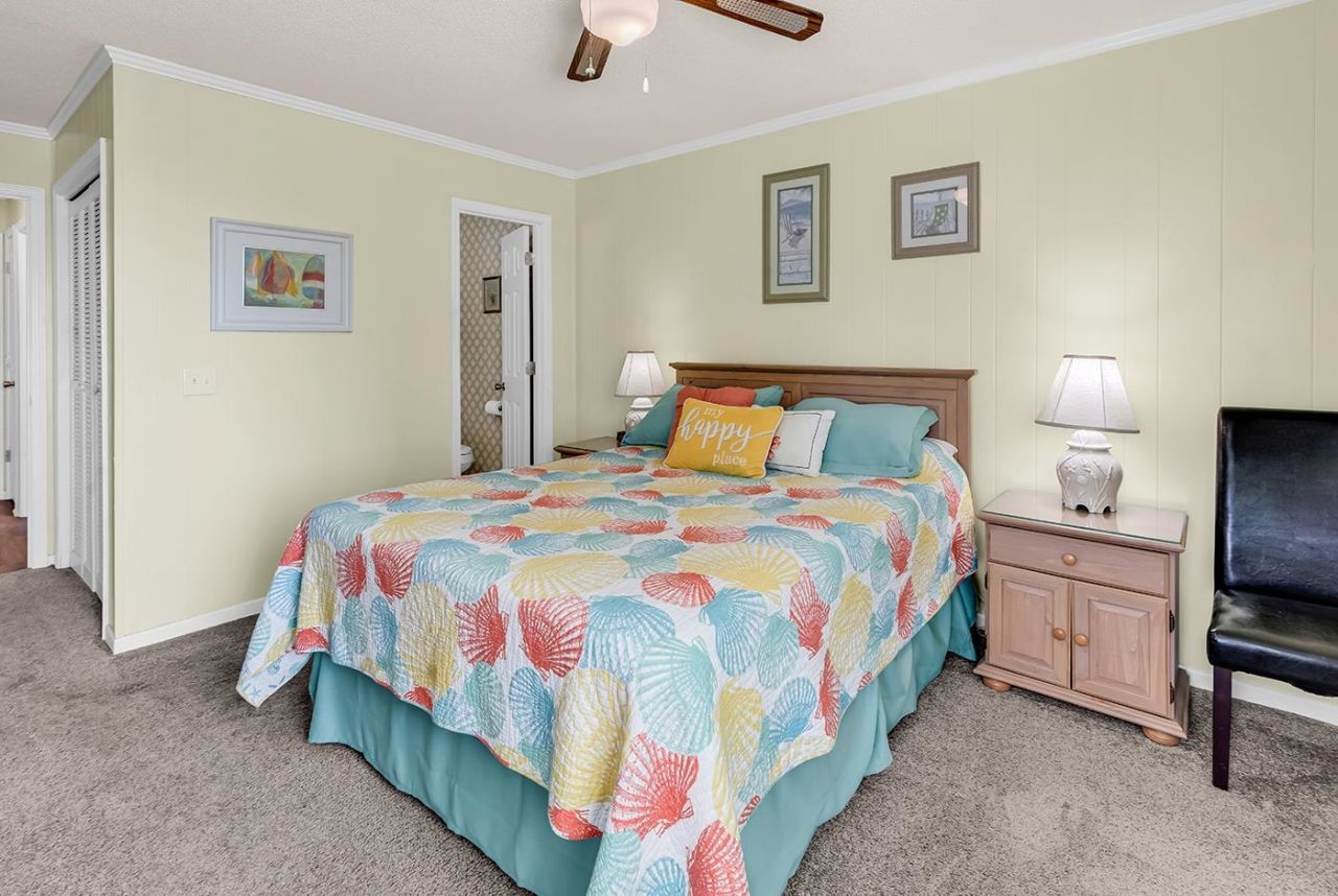 9660 Shore Dr.  Photo 15