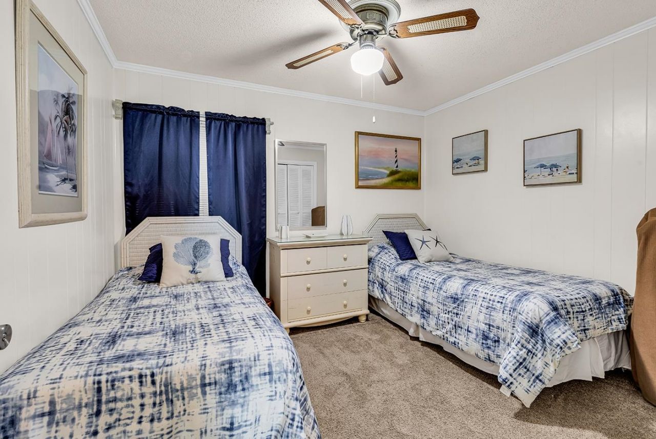 9660 Shore Dr.  Photo 19