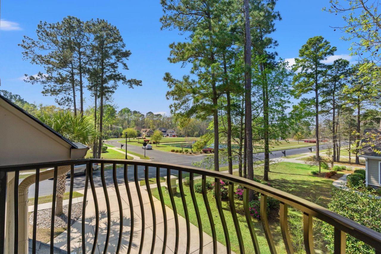 292 Chamberlin Dr. Photo 21