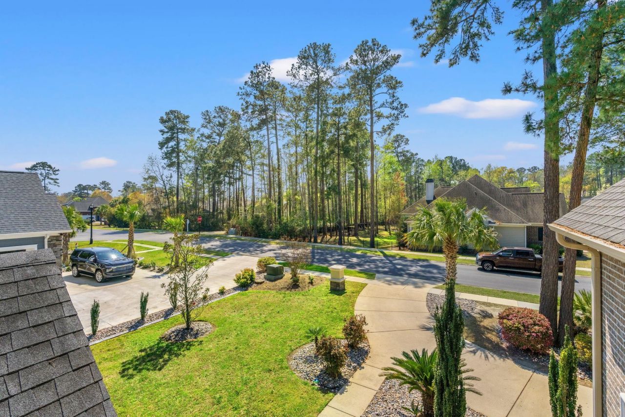 292 Chamberlin Dr. Photo 22