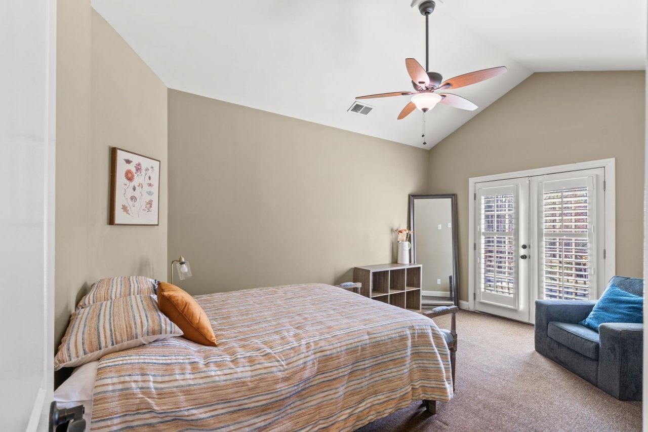 292 Chamberlin Dr. Photo 24