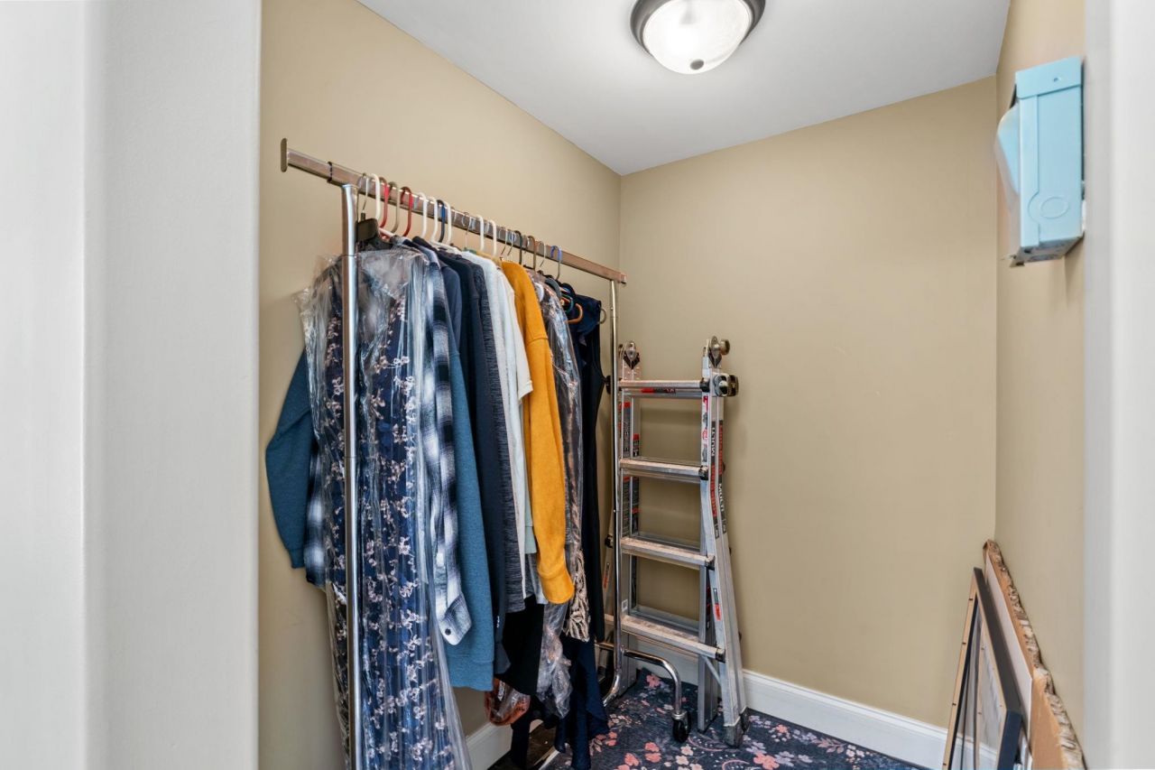 292 Chamberlin Dr. Photo 25