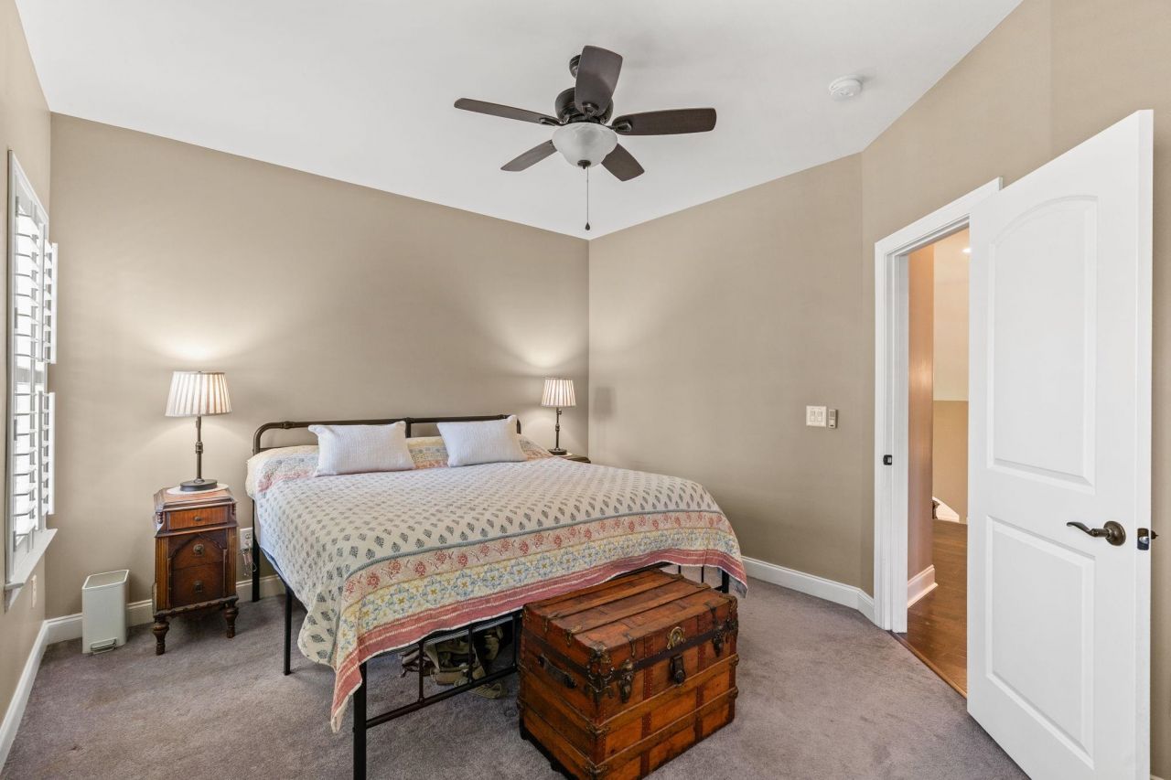 292 Chamberlin Dr. Photo 30