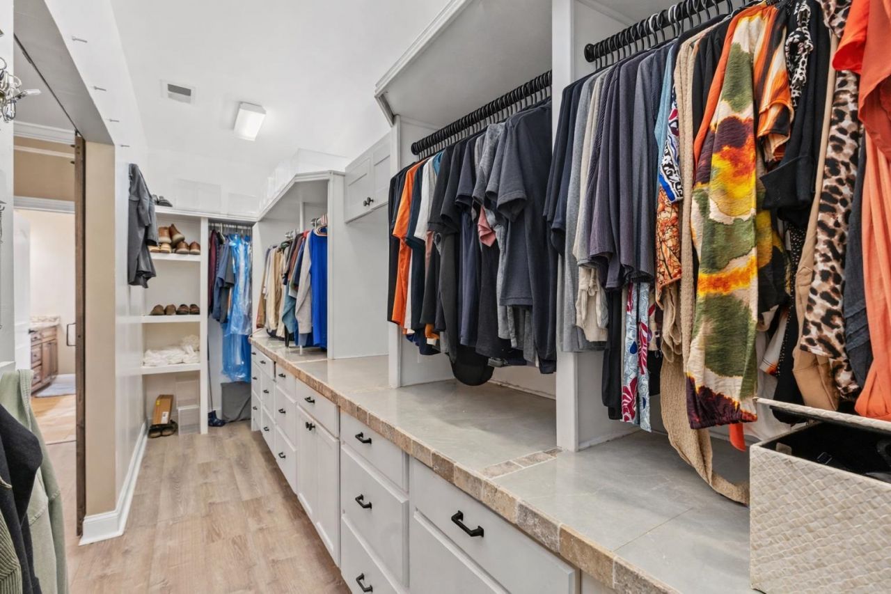 292 Chamberlin Dr. Photo 35