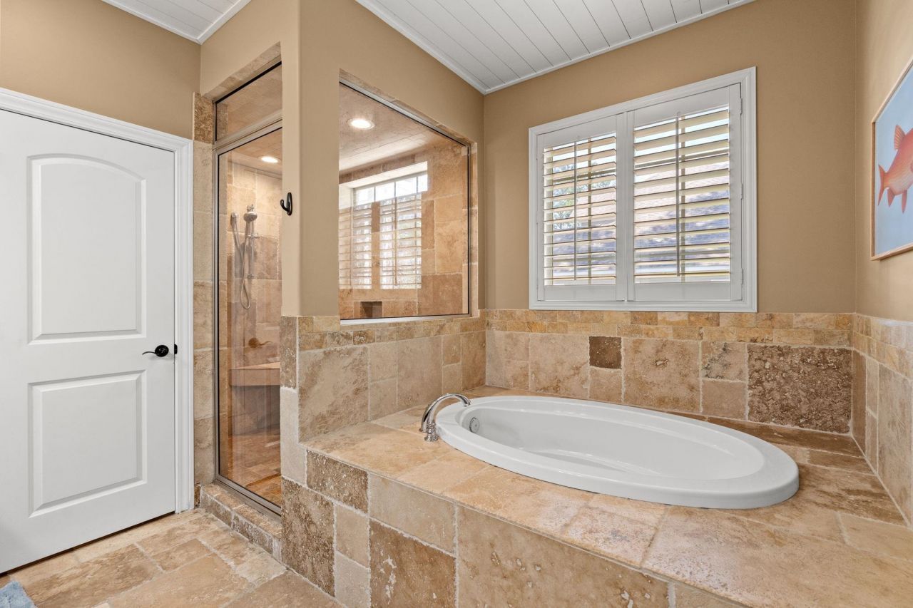 292 Chamberlin Dr. Photo 36