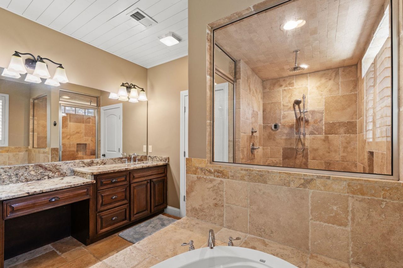 292 Chamberlin Dr. Photo 37