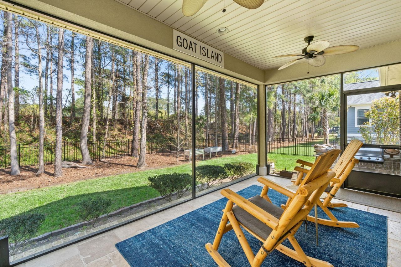 292 Chamberlin Dr. Photo 42