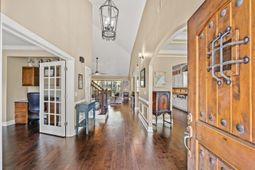 292 Chamberlin Dr. photo 4