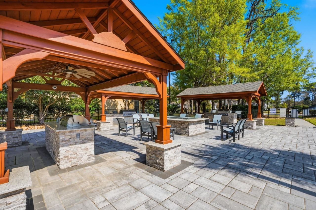 292 Chamberlin Dr. Photo 72