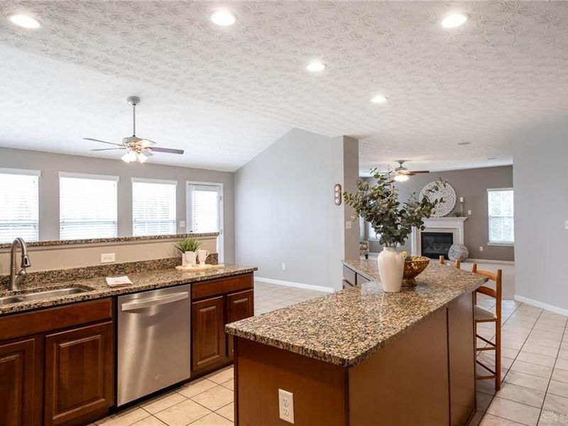 4137 Lavina Court, Beavercreek, OH 45431 Photo 13