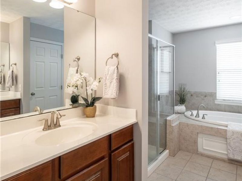 4137 Lavina Court, Beavercreek, OH 45431 Photo 32