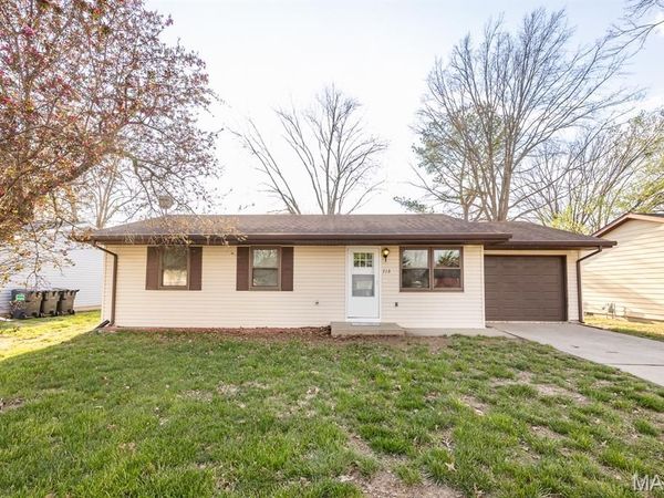 713 Beebe Drive, Mascoutah, IL 62258