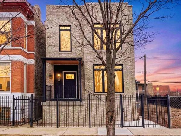 3530 W Van Buren Street , Chicago, IL 60624