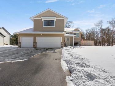 9381 Viking Street, Brainerd, MN 56401