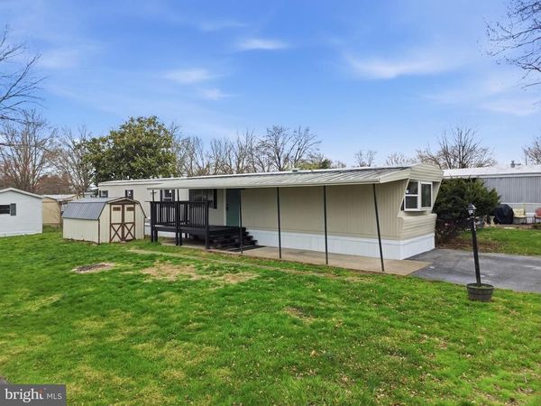 44 ASPEN LANE, CARLISLE, PA 17015