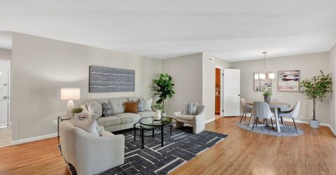 6713 Silverthorne Cir, Sacramento, CA 95842 Photo