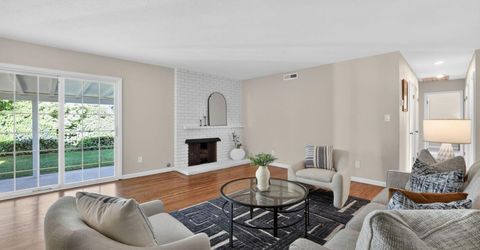 6713 Silverthorne Cir, Sacramento, CA 95842 Photo