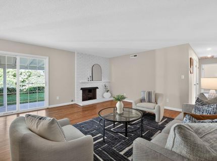 6713 Silverthorne Cir, Sacramento, CA 95842 Photo