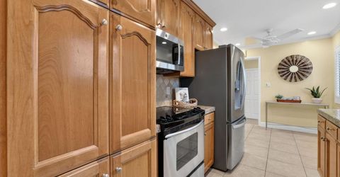 6713 Silverthorne Cir, Sacramento, CA 95842 Photo