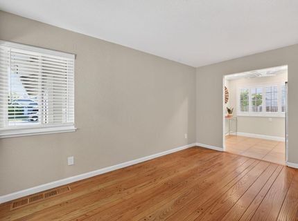 6713 Silverthorne Cir, Sacramento, CA 95842 Photo