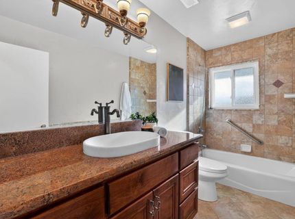 6713 Silverthorne Cir, Sacramento, CA 95842 Photo