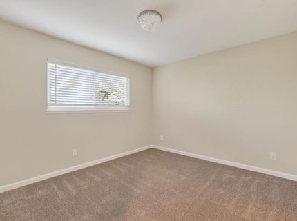 6713 Silverthorne Cir, Sacramento, CA 95842 Photo